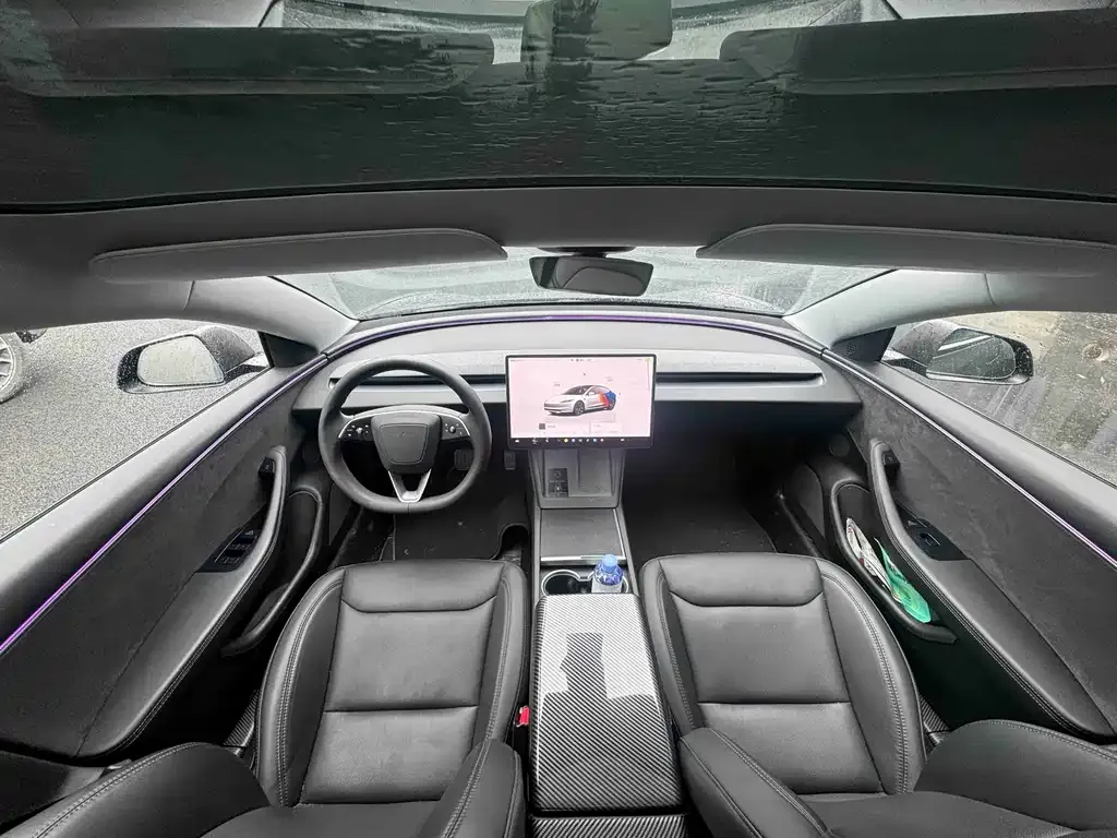 Tesla Model 3 — фото 4