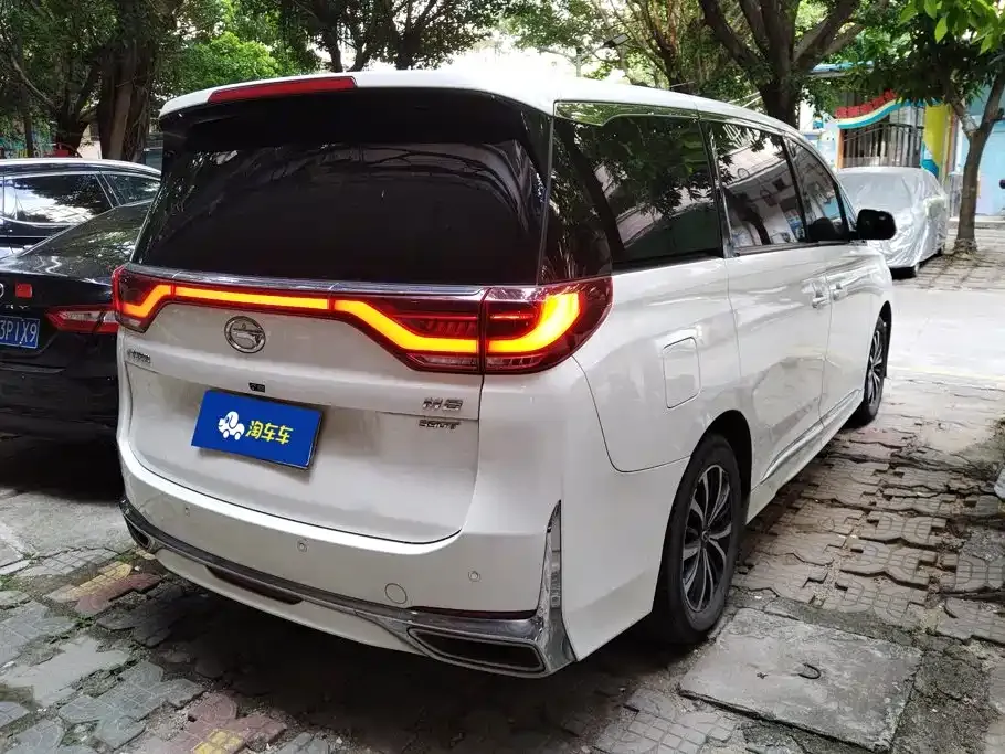 GAC Motor Trumpchi M8 — фото 10