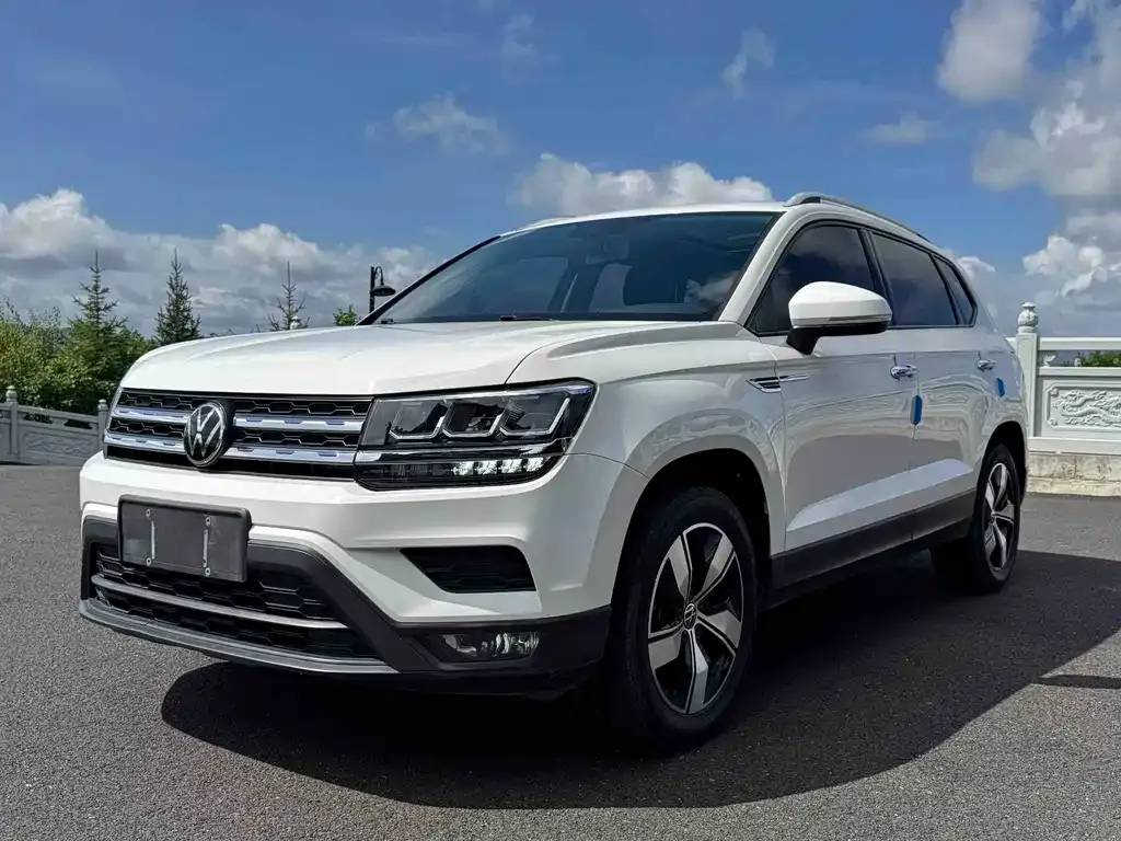 Volkswagen Tharu — фото 1