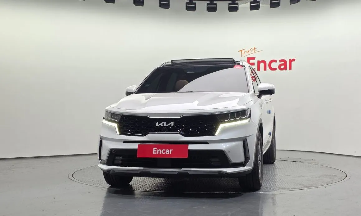 Kia Sorento — фото 7
