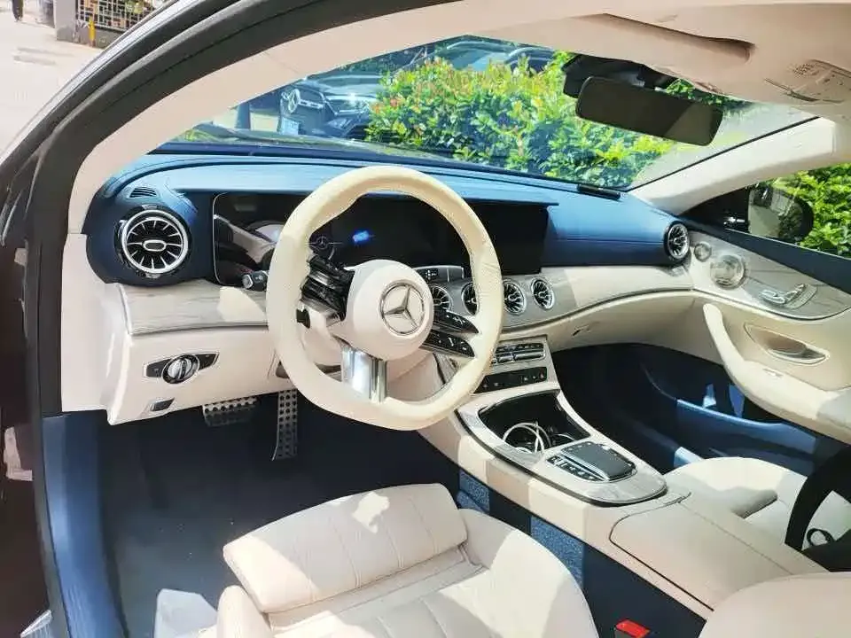 Mercedes-Benz E-Class (Import) — фото 3