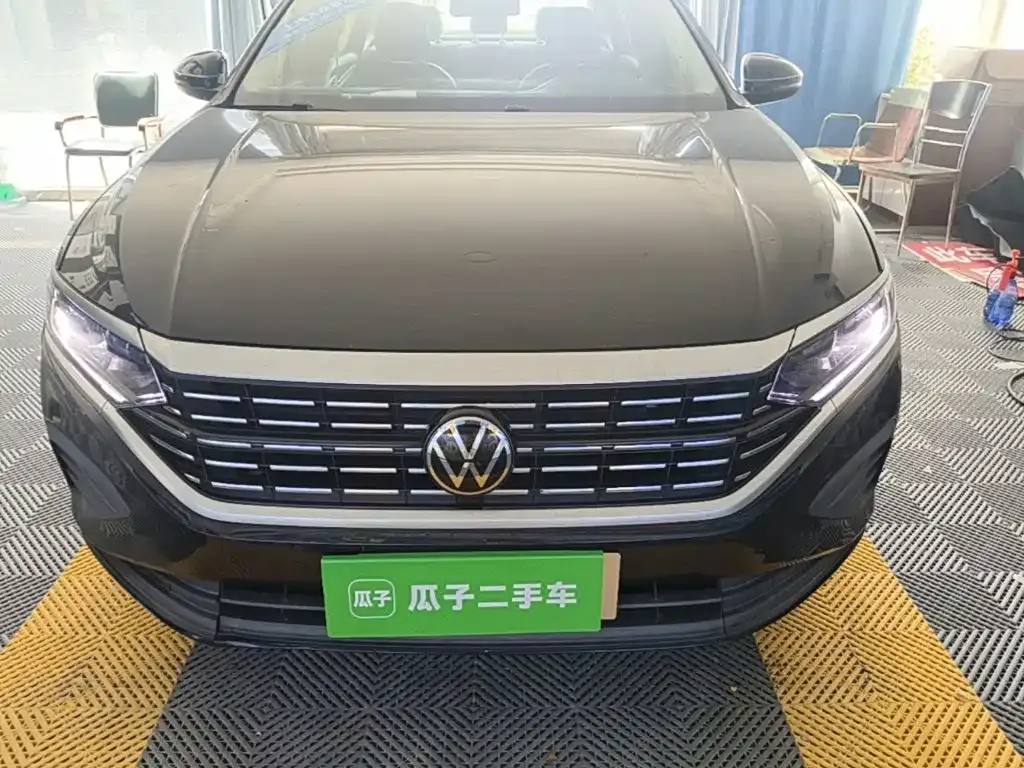 Volkswagen Passat — фото 9