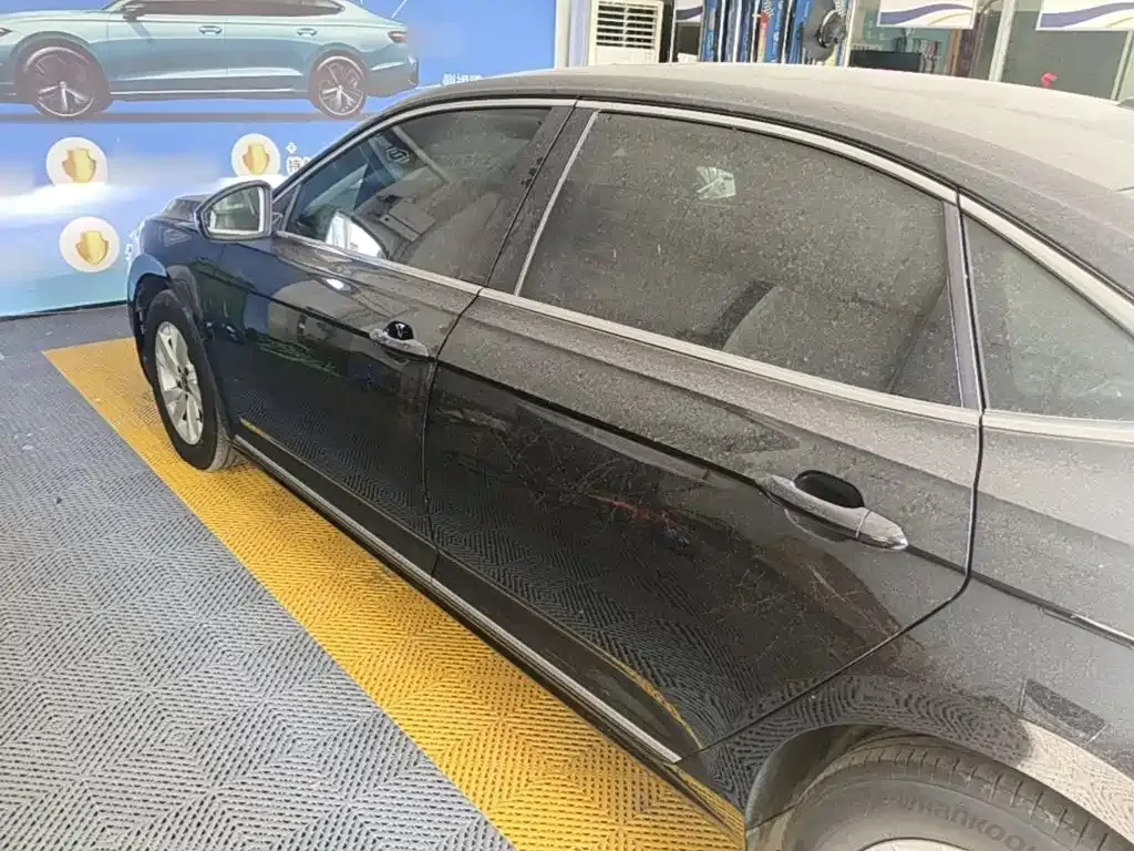 Volkswagen Passat — фото 8