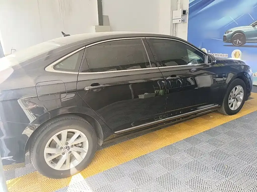 Volkswagen Passat — фото 10