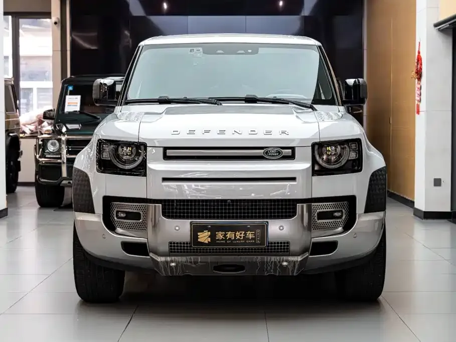 Land Rover Defender — фото 9