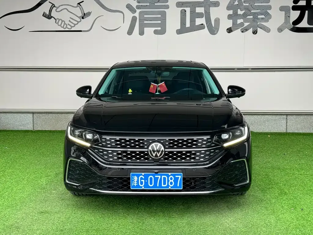 Volkswagen Passat — фото 3