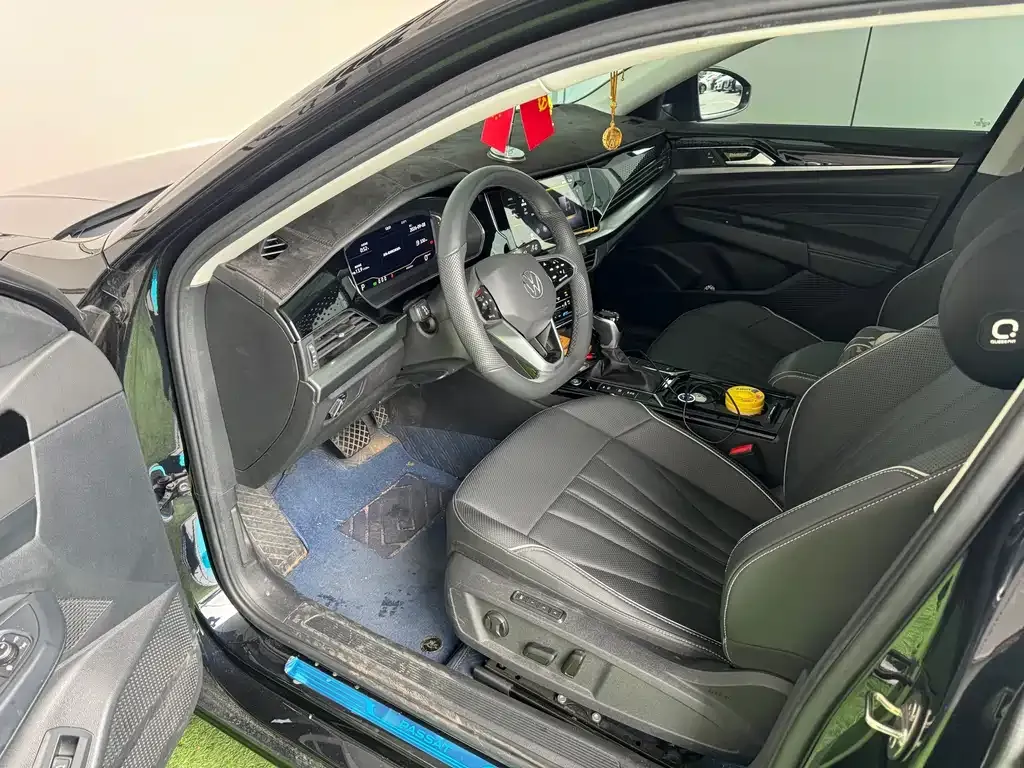 Volkswagen Passat — фото 4