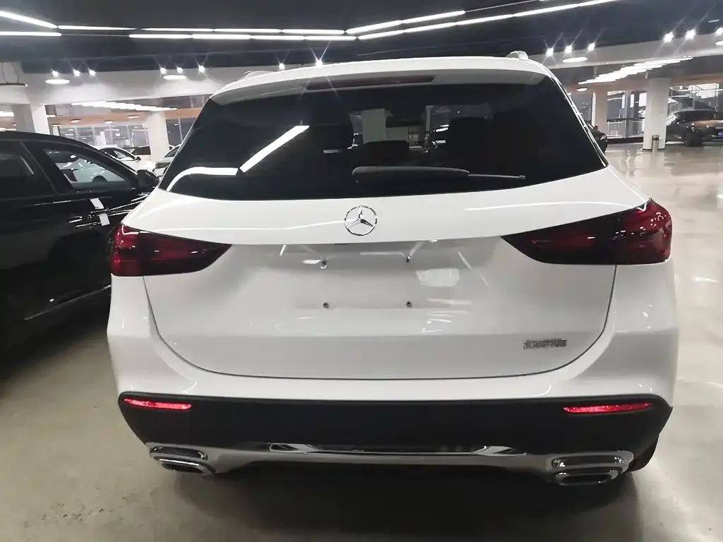 Mercedes-Benz GLA — фото 8
