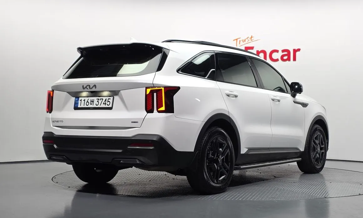 Kia Sorento — фото 7