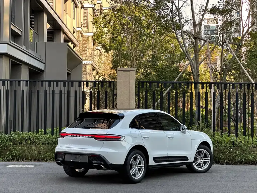 Porsche Macan — фото 4