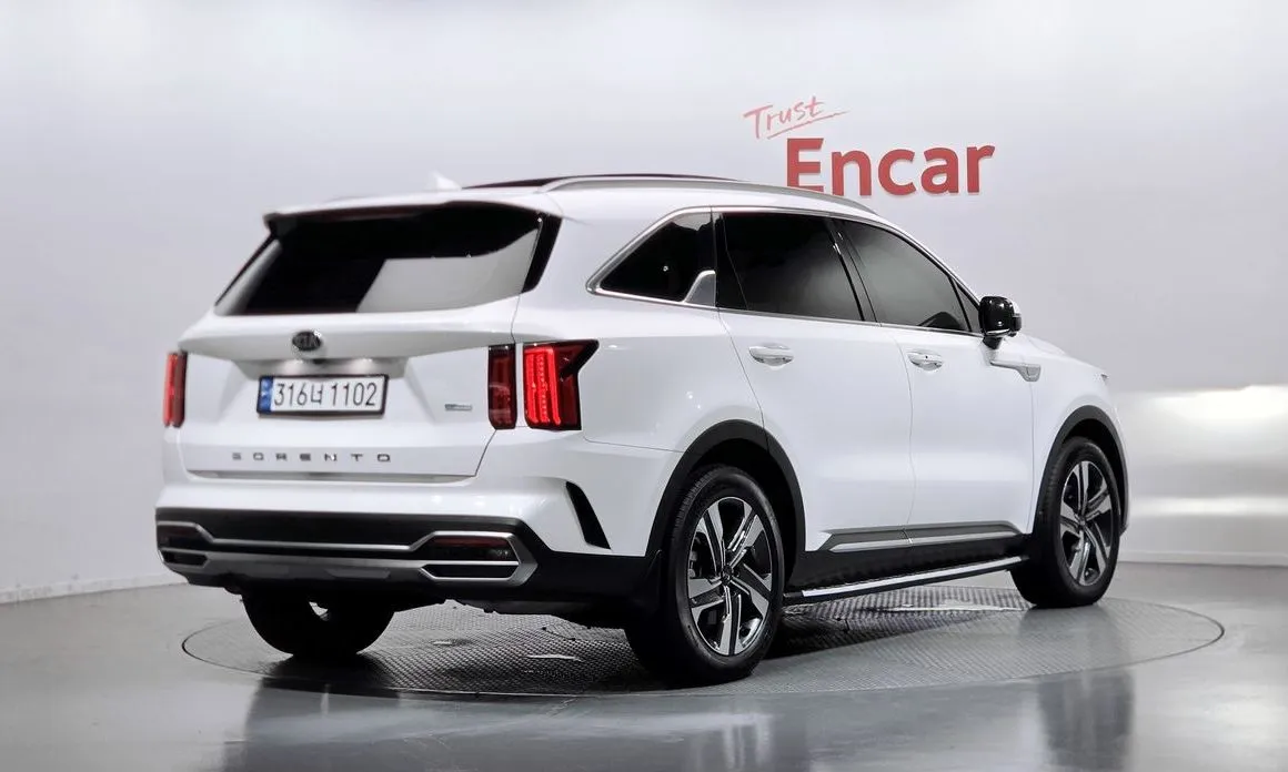 Kia Sorento — фото 4