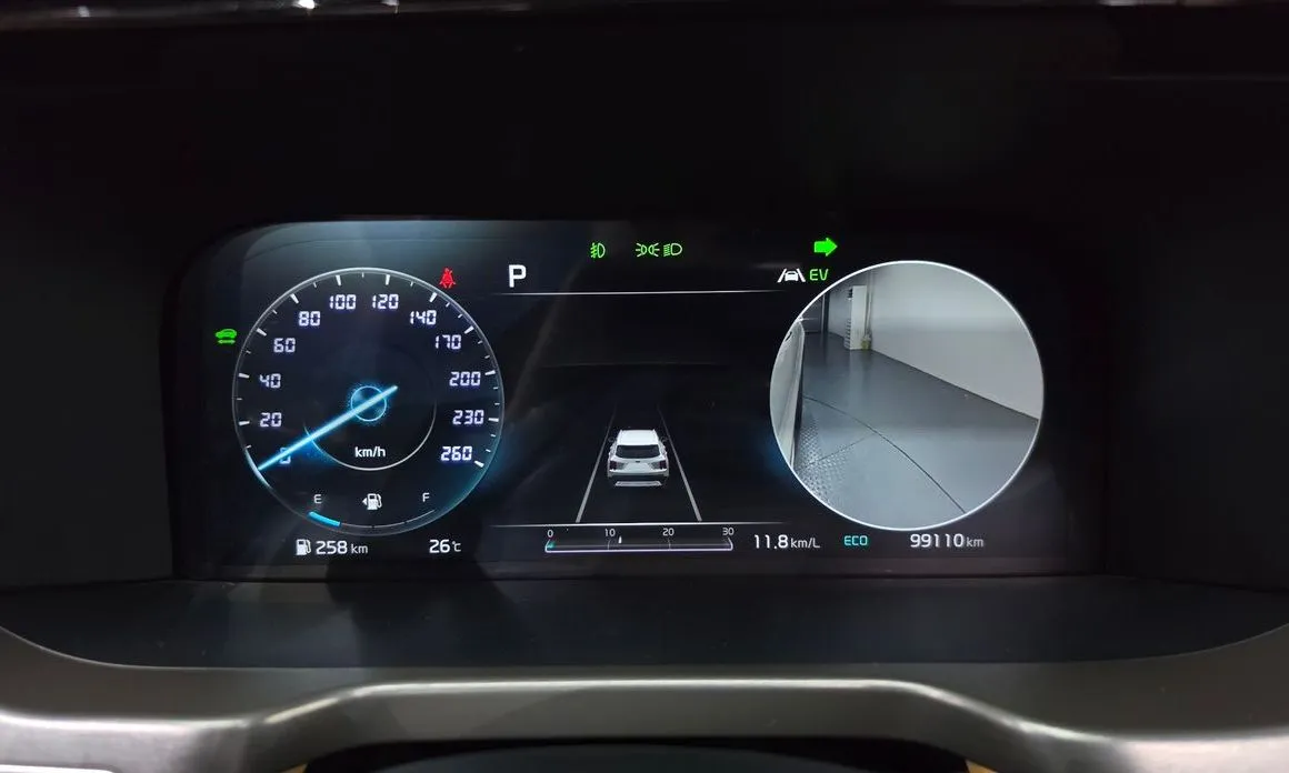 Kia Sorento — фото 10