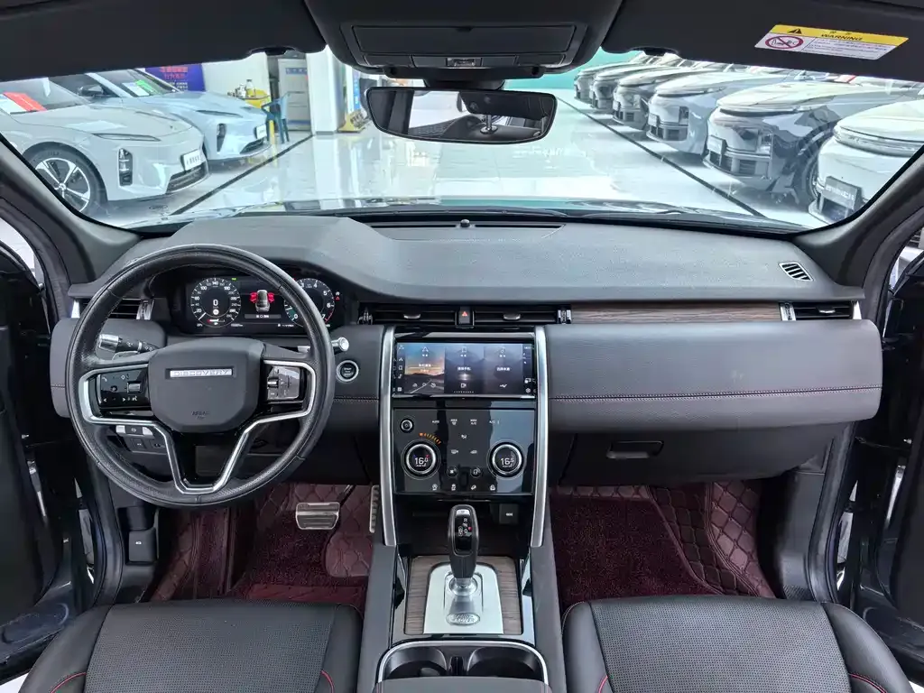 Land Rover Discovery Sport — фото 10