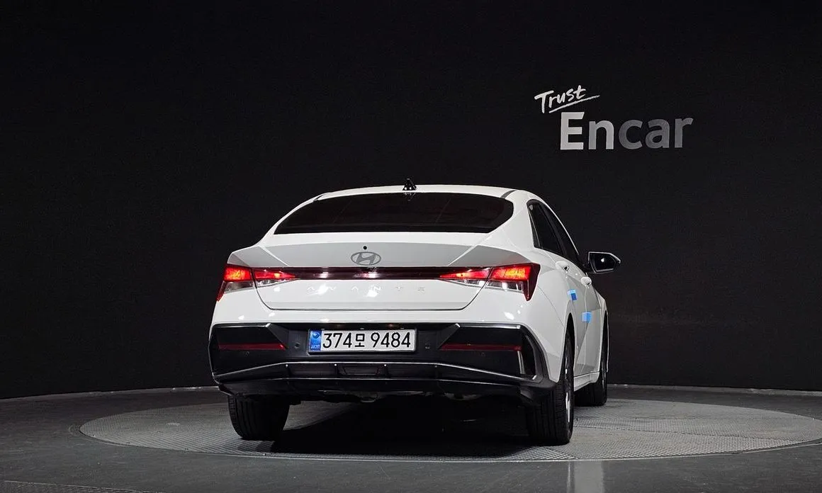 Hyundai AVANTE — фото 4