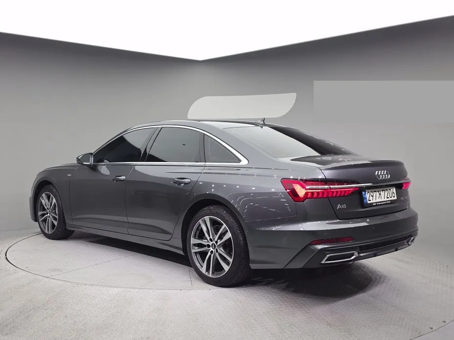 Audi A6 — фото 7