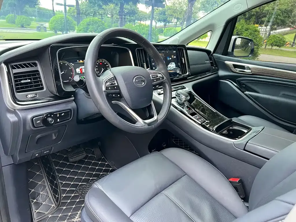 GAC Motor Trumpchi M8 — фото 8