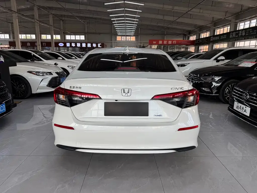 Honda Civic — фото 9
