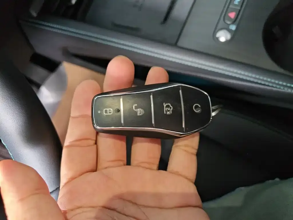 BYD Seal 06 DM-i Touring — фото 4