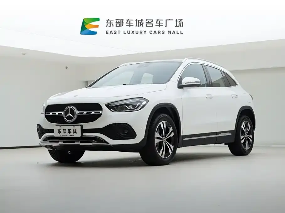 Mercedes-Benz GLA — фото 1