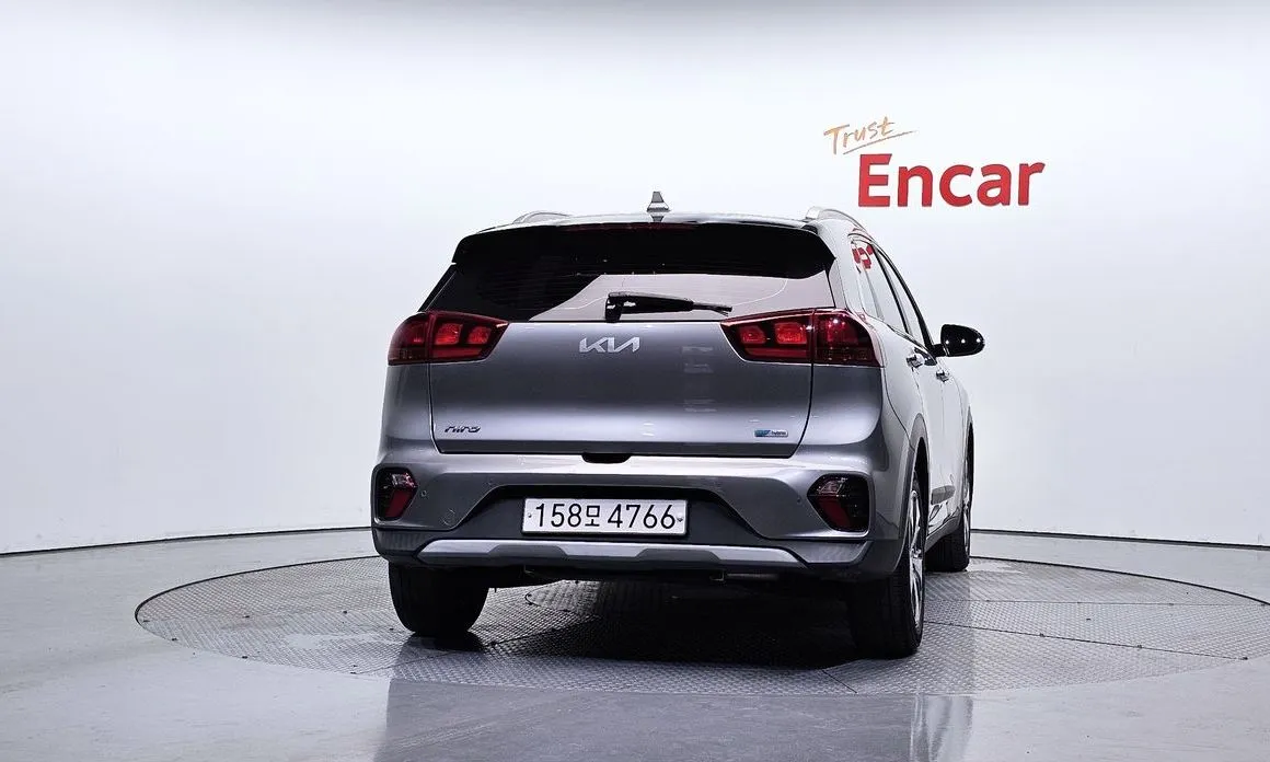 Kia Niro — фото 2