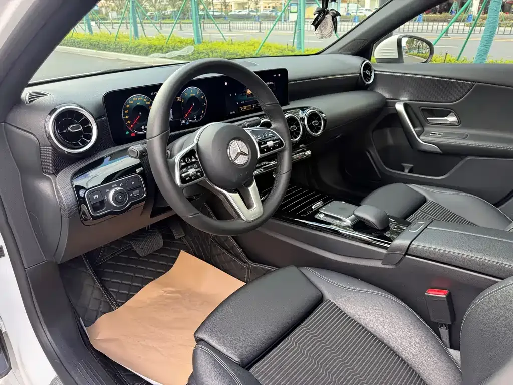 Mercedes-Benz A-Class (Import) — фото 4