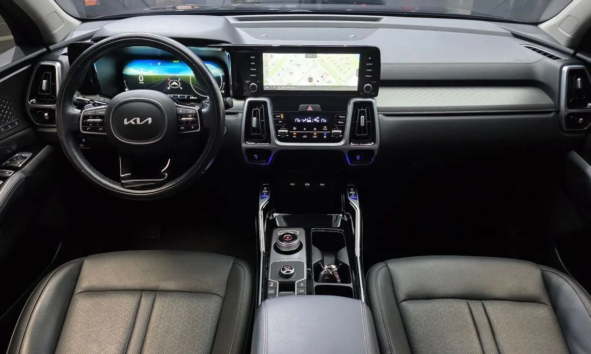 Kia Sorento — фото 9