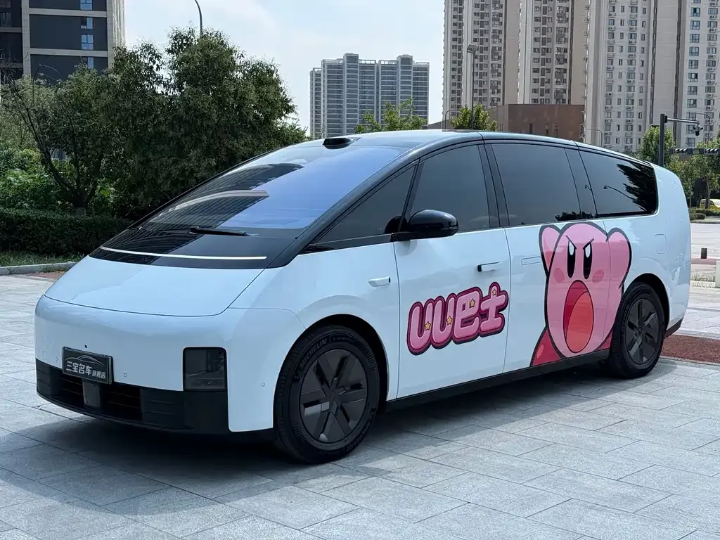 Li Auto MEGA — фото 1