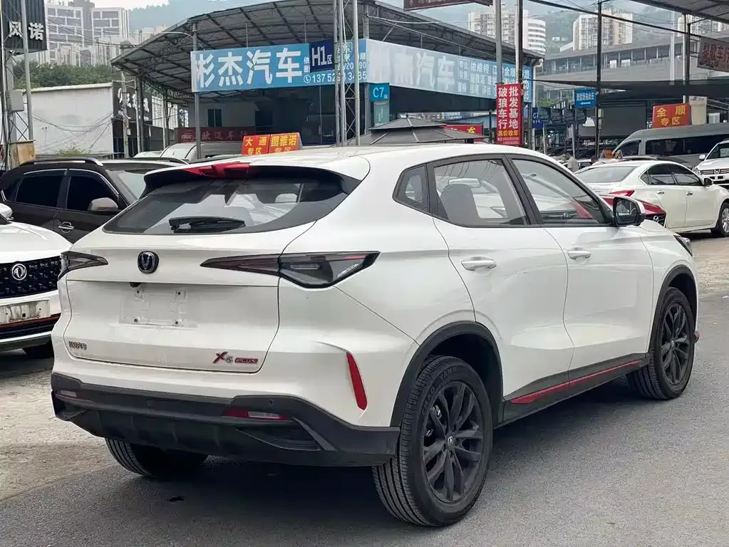 Changan X5 PLUS — фото 4
