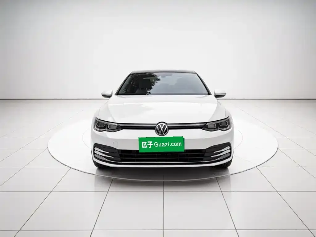 Volkswagen Golf — фото 5