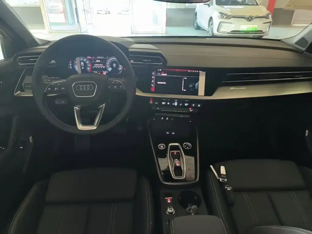 Audi A3 — фото 8