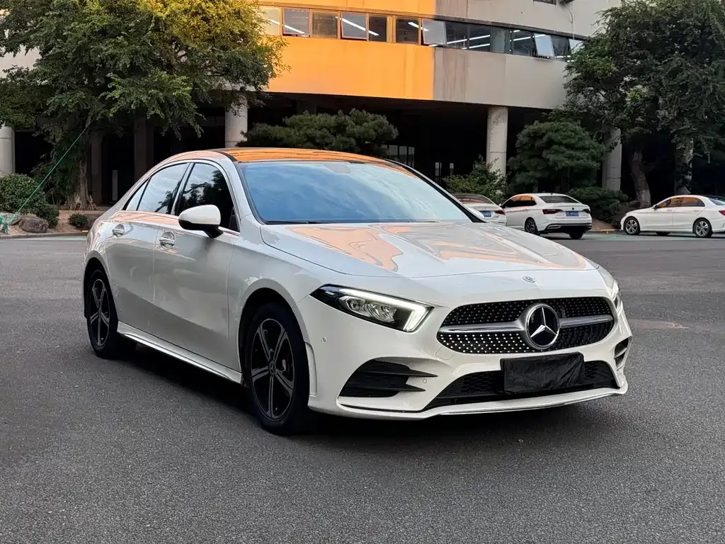 Mercedes-Benz A-Class — фото 7