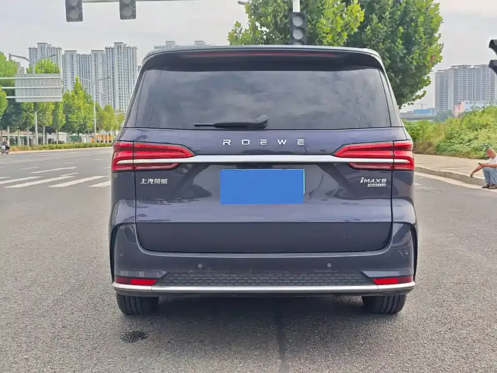 Roewe iMAX8 — фото 10