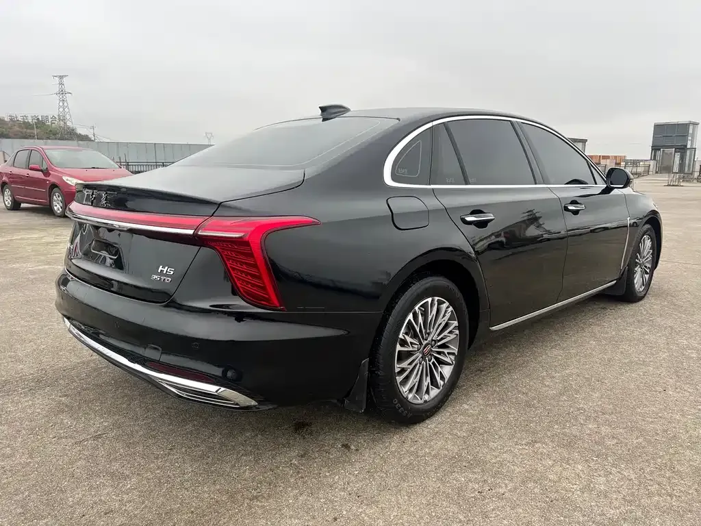 Hongqi H5 — фото 10