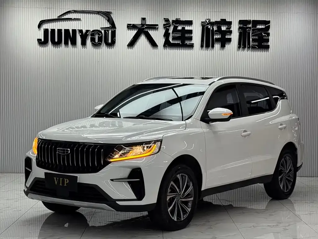 Geely Vision X6 — фото 1