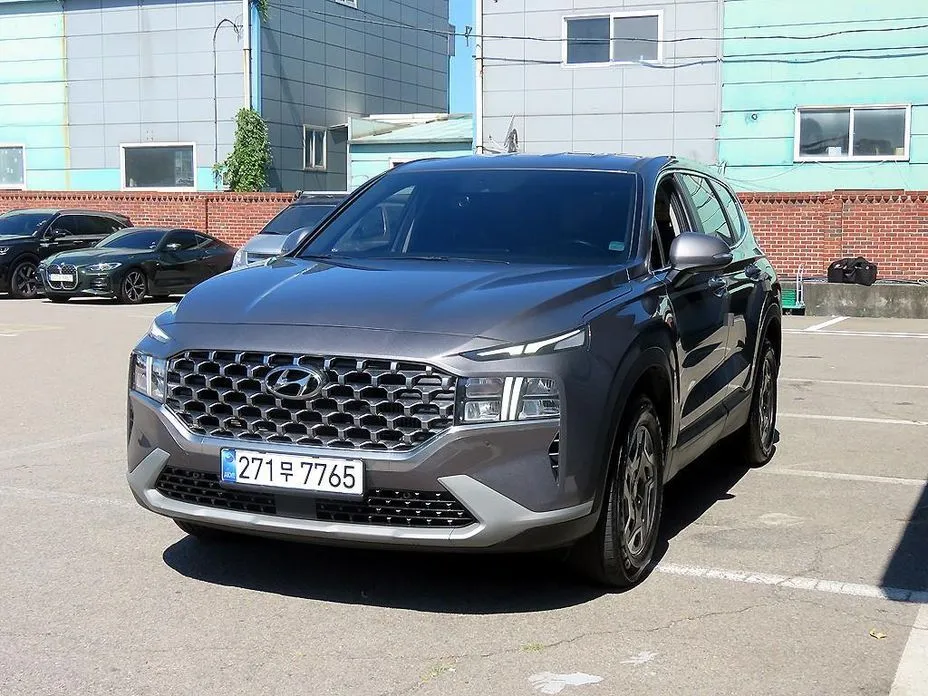 Hyundai Santafe — фото 1