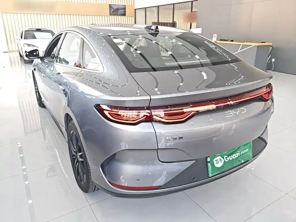 BYD Qin L — фото 6