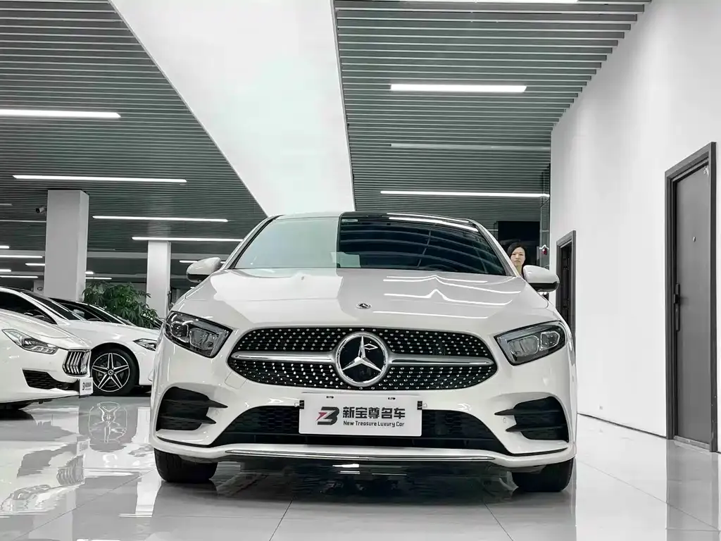Mercedes-Benz A-Class — фото 9