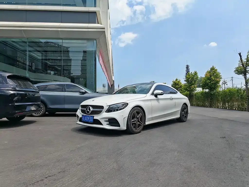 Mercedes-Benz C-Class (Import) — фото 1