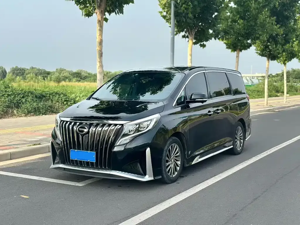 GAC Motor Trumpchi M8 — фото 1
