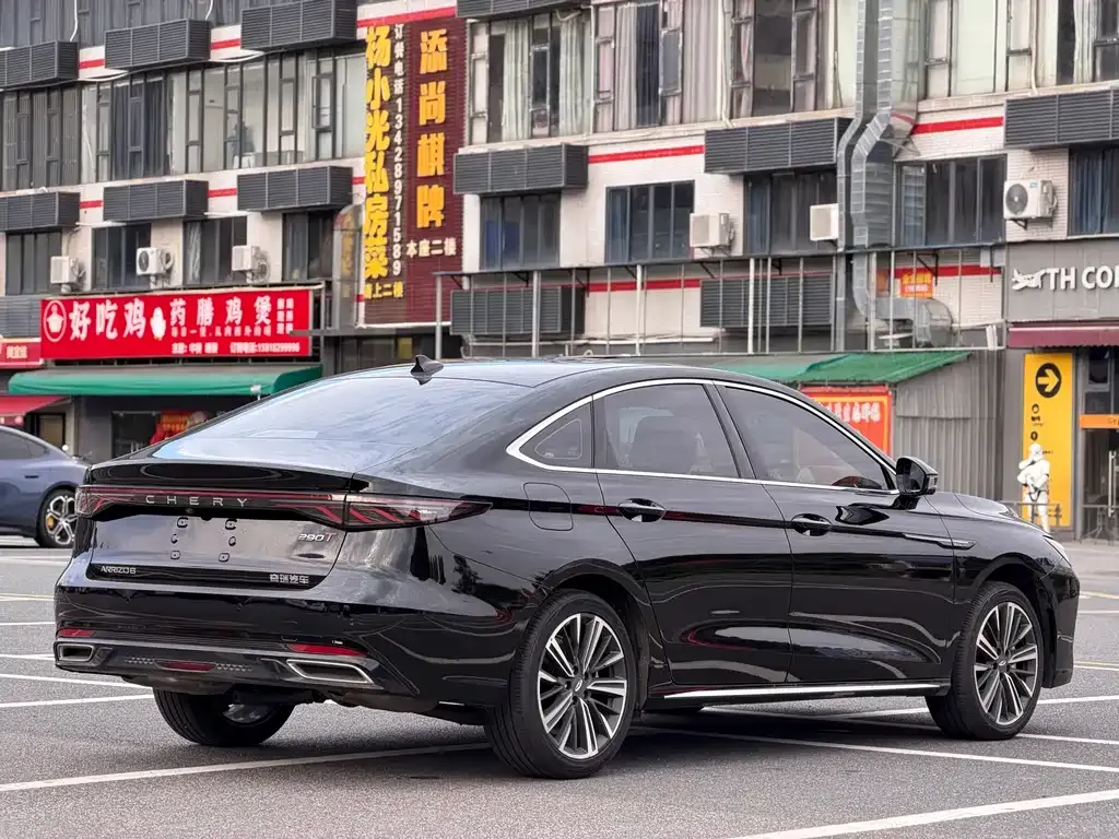 Chery Arrizo 8 PRO — фото 8