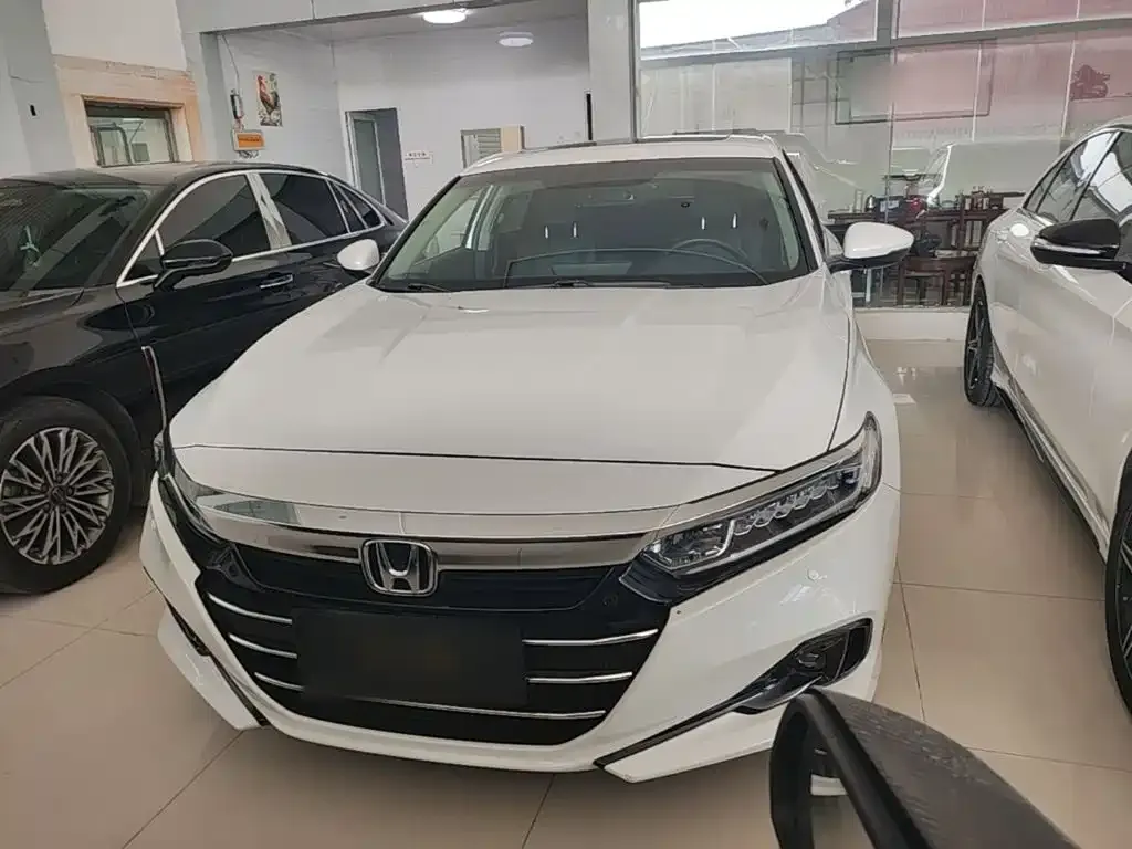 Honda Accord — фото 2