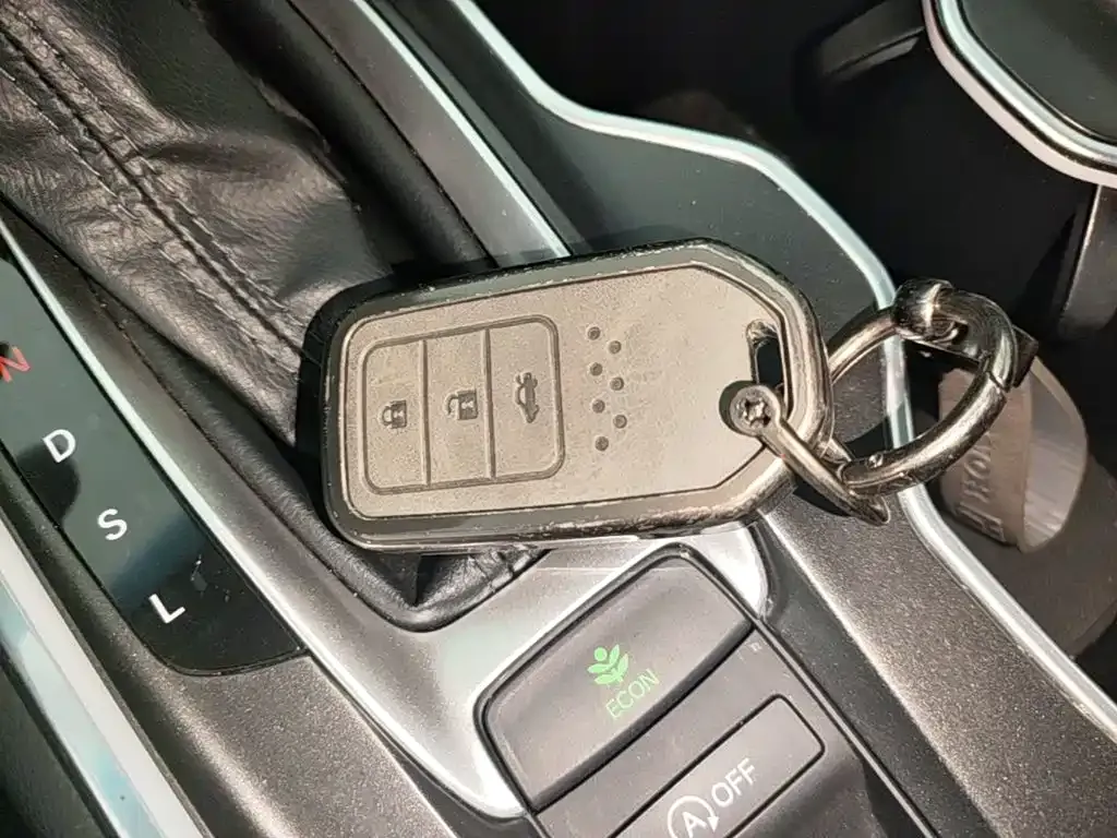 Honda Accord — фото 6