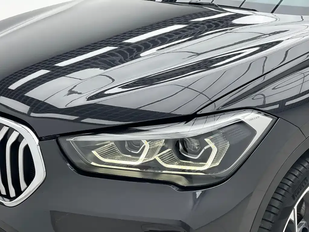 BMW X1 — фото 3