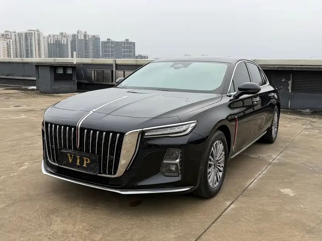 Hongqi H5 — фото 1