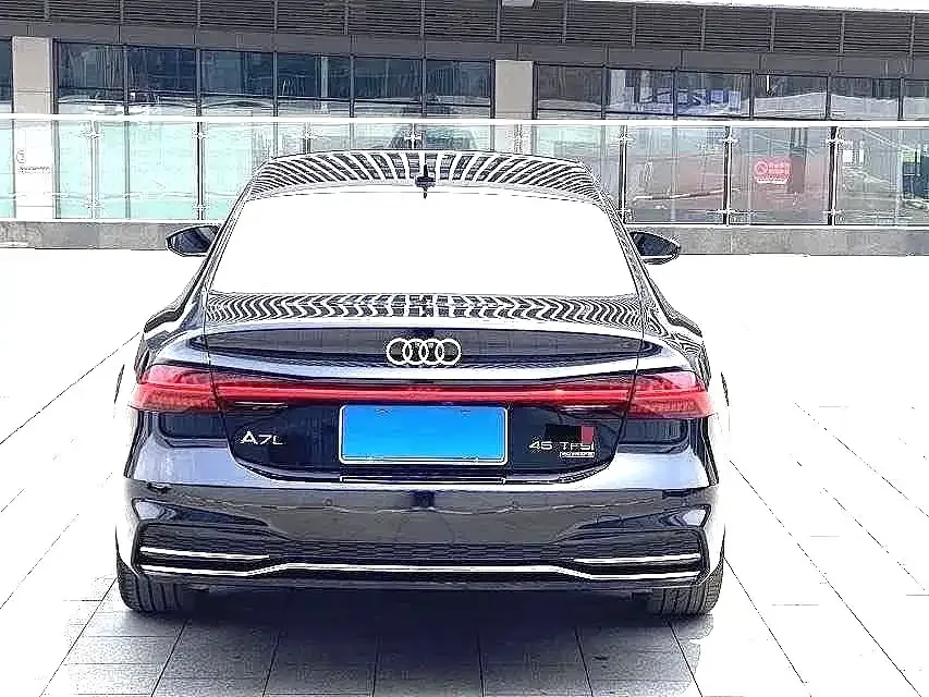 Audi A7L — фото 3