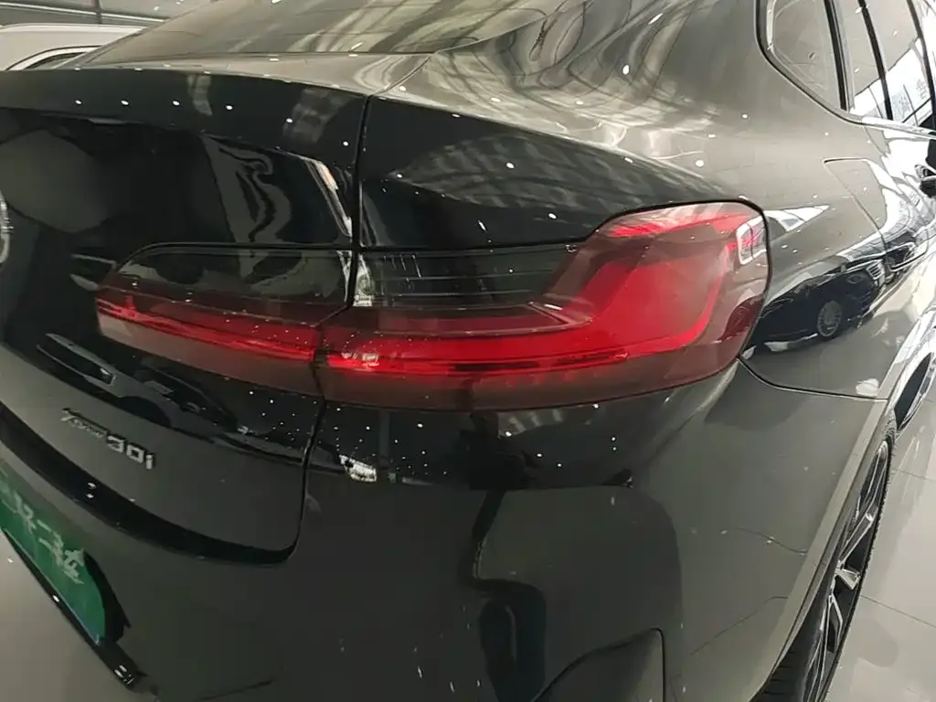 BMW X4 — фото 3