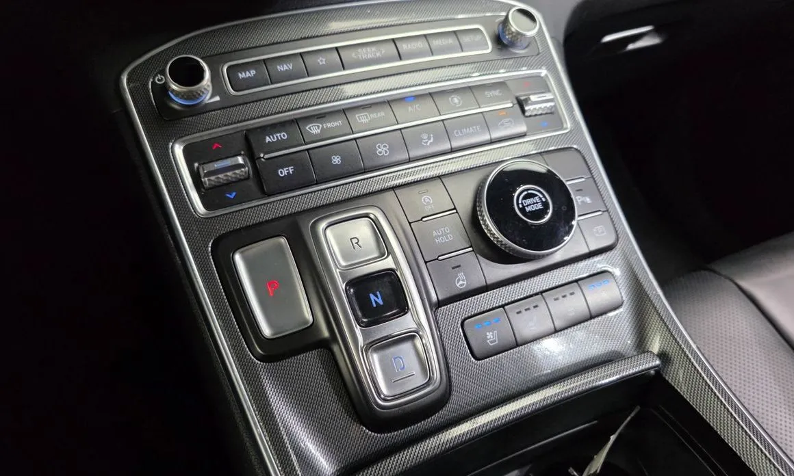 Hyundai Santafe — фото 8