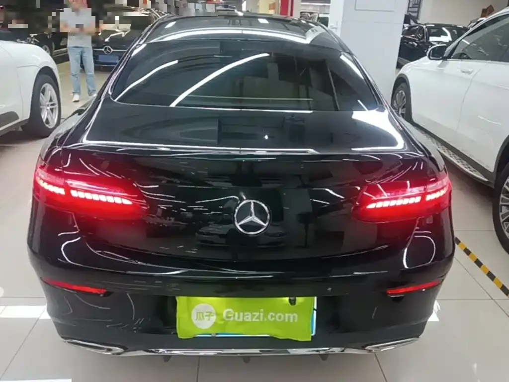 Mercedes-Benz E-Class (Import) — фото 8