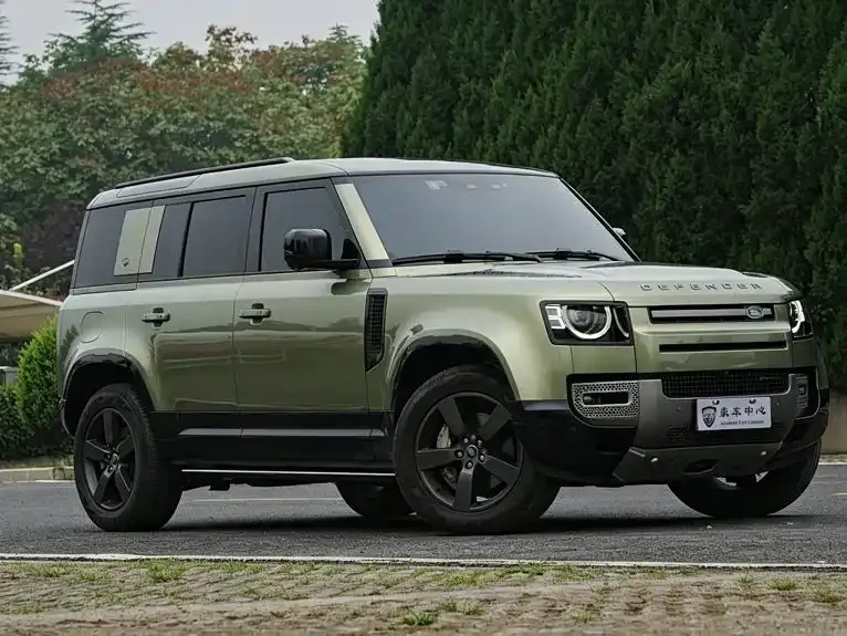 Land Rover Defender — фото 9