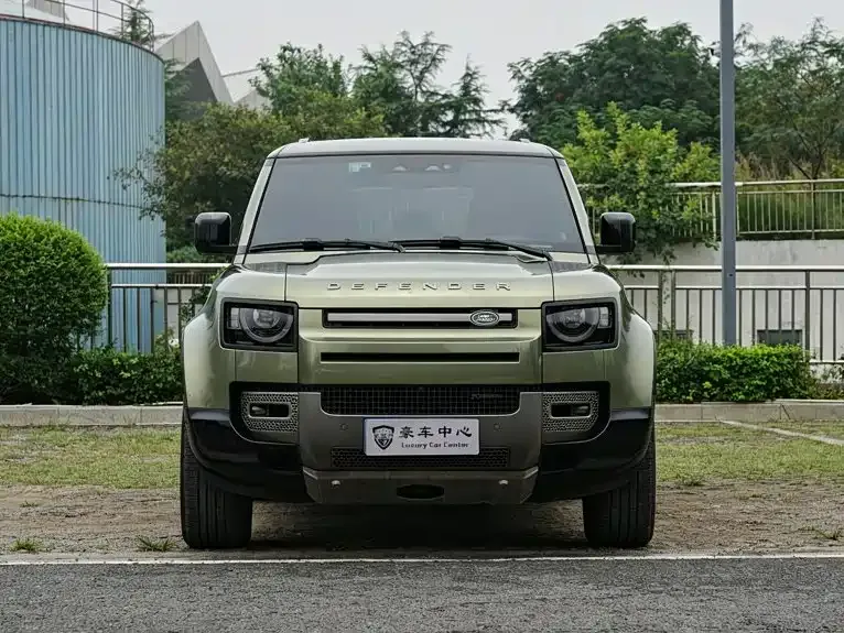 Land Rover Defender — фото 4